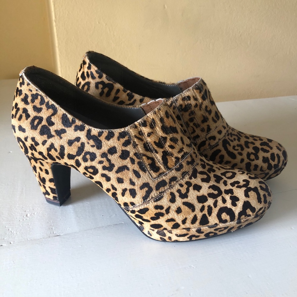 Oh! Healthy Heels Leopard Booties
